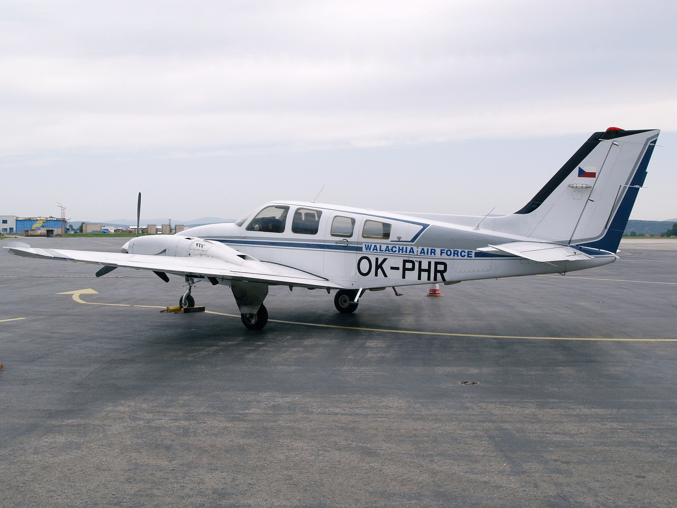 Beechcraft Baron 58P OK-PHR c.2