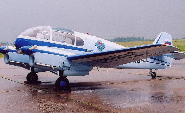 Aero Ae-145 
