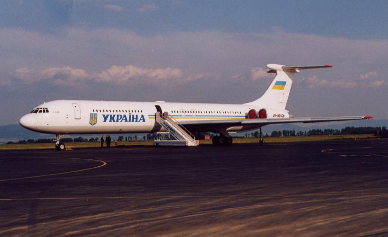 Il-62UR-86528