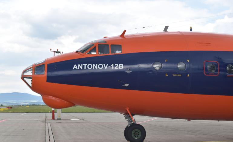 Cavok Air An-12
