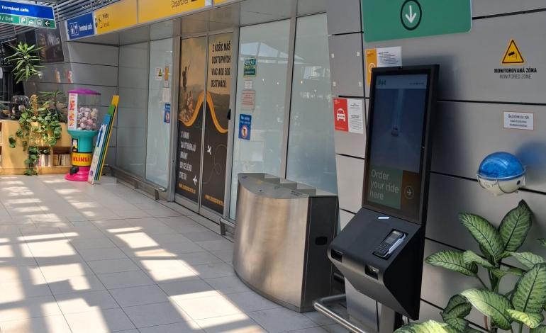 Bolt kiosk