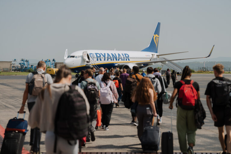 TLAČOVÁ SPRÁVA: Ryanair pridáva viac letov na populárnych linkách s odletom z Košíc